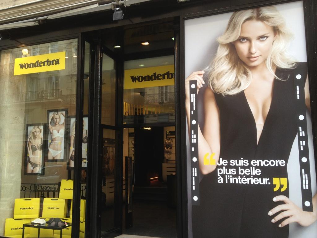 Boutique éphémère Wonderbra