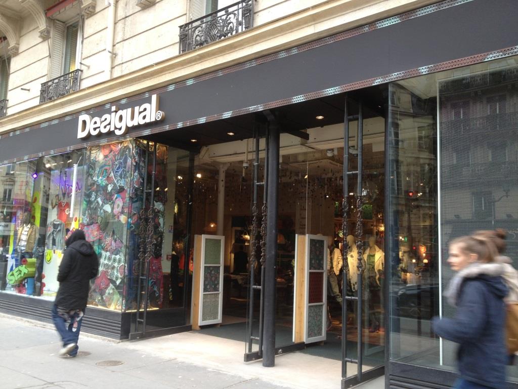 Pas de showroom Desigual à Paris