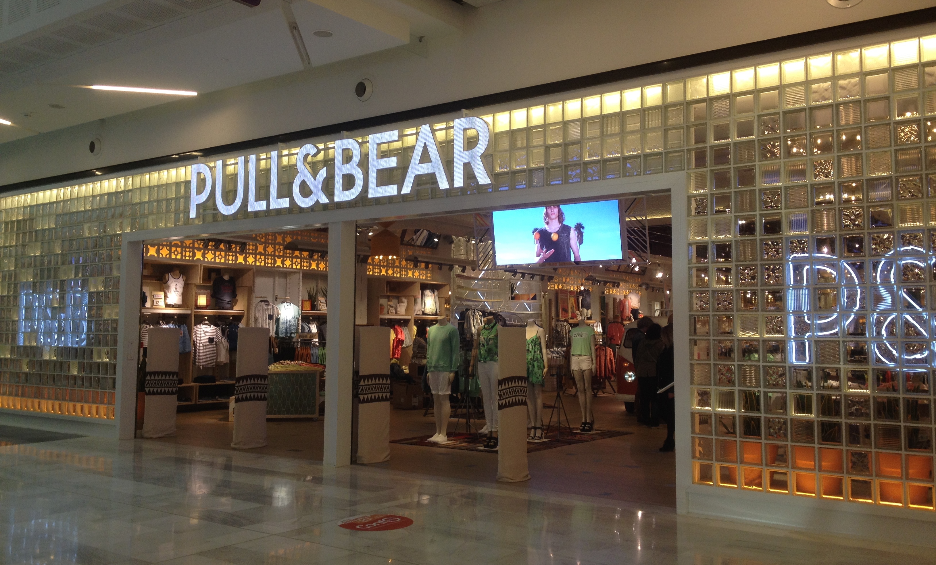 Pull&Bear à Qwartz