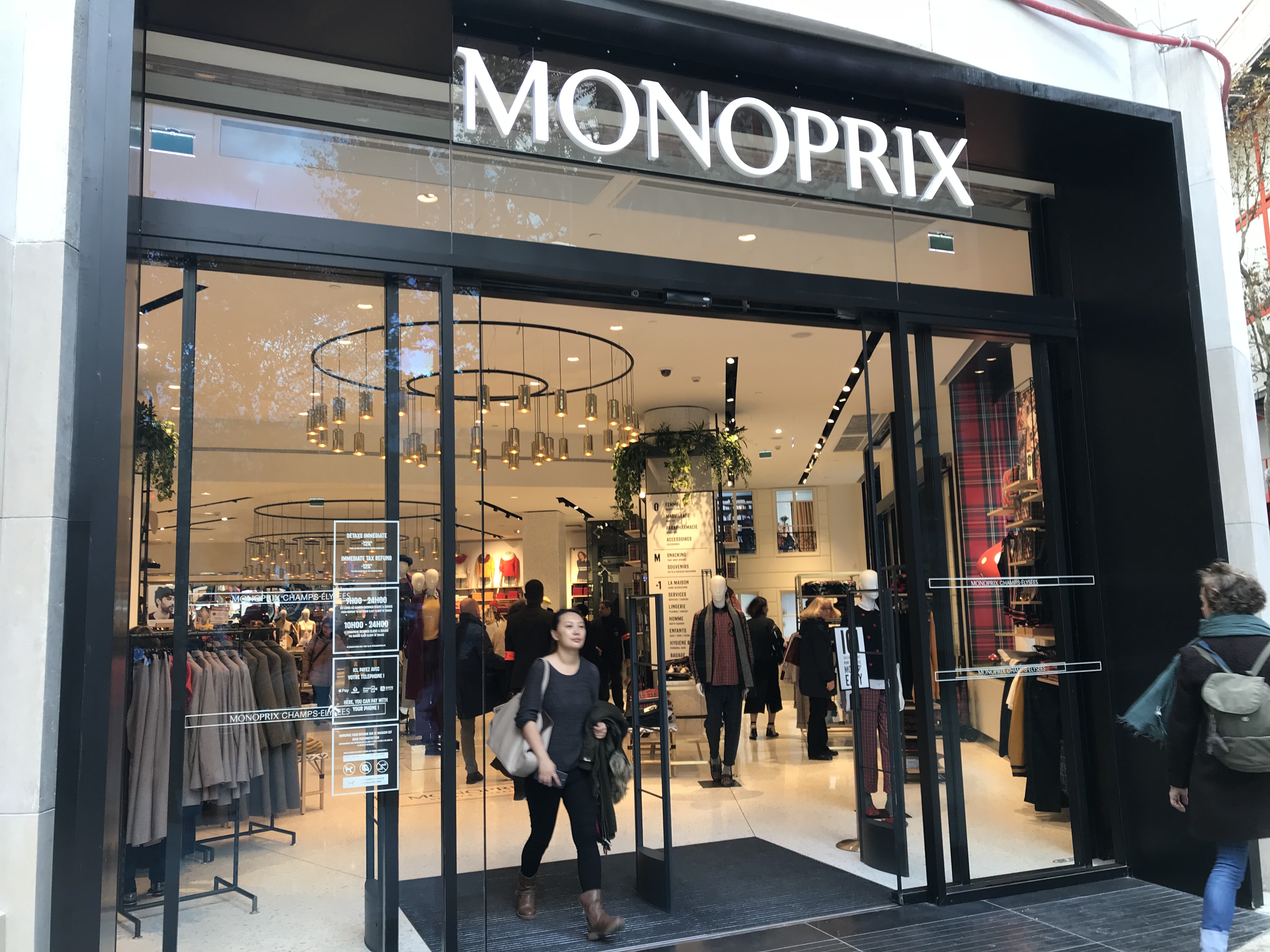Nouveau Monoprix Champs Elysées