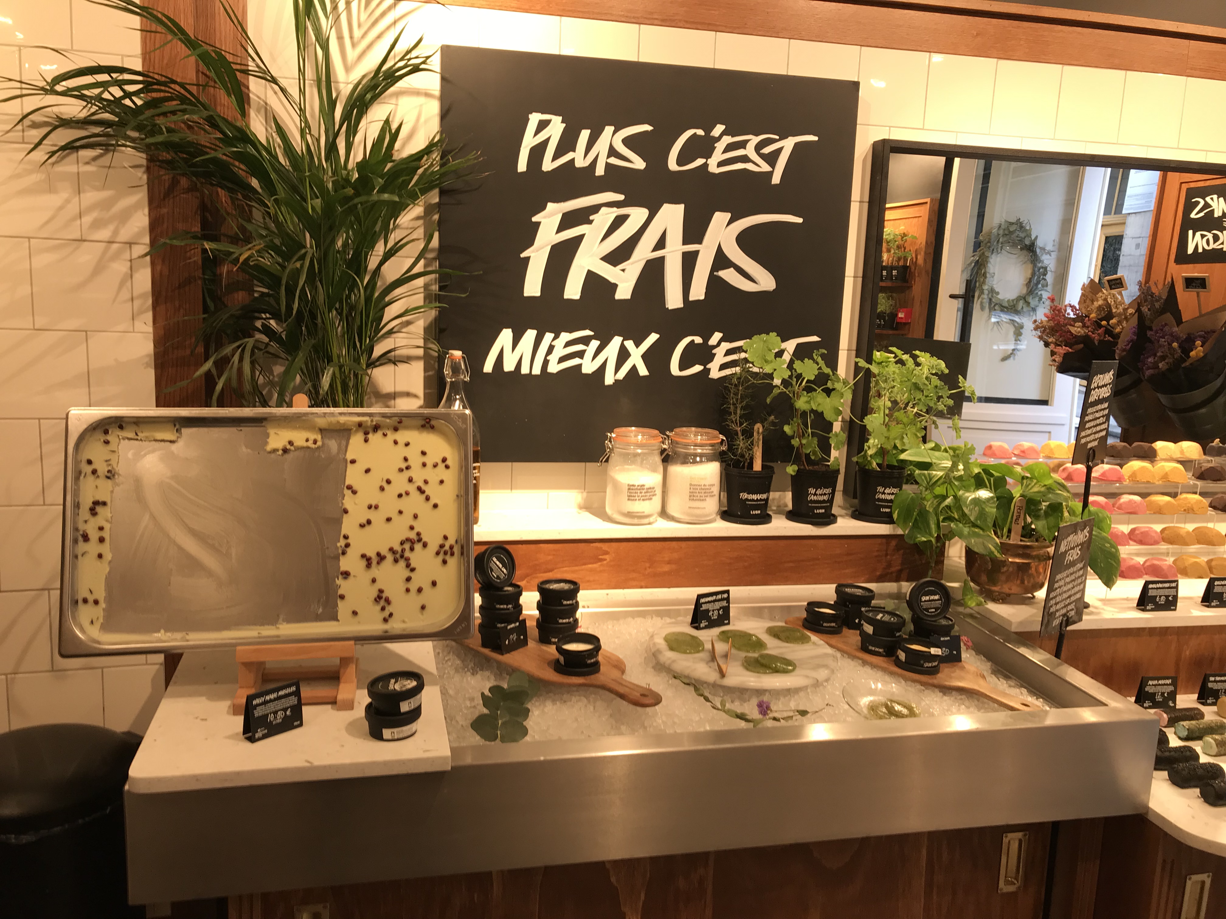 Boutique Lush Fresh Paris